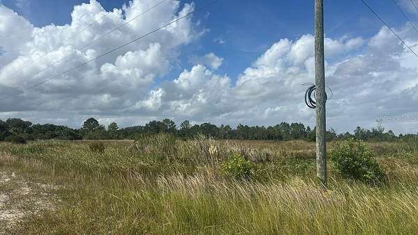 1.25 Acres of Land for Sale in Okeechobee, Florida