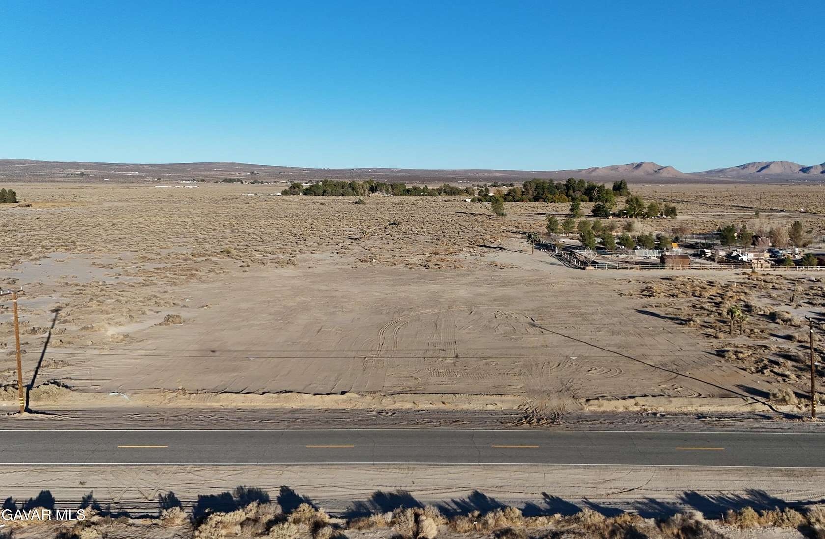 4.79 Acres of Land for Sale in Lancaster, California