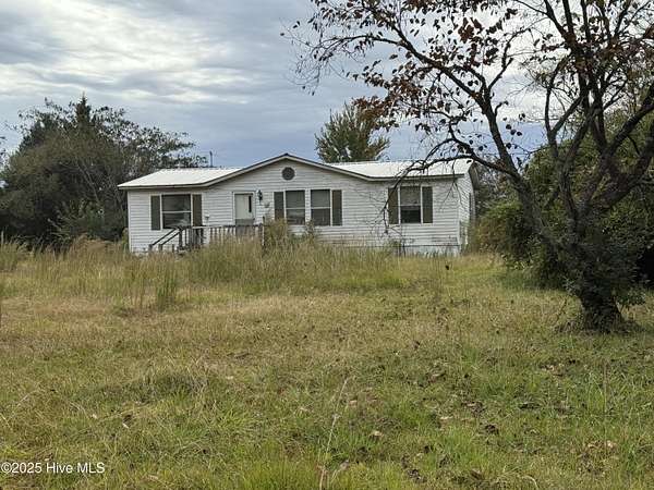 1.5 Acres of Residential Land with Home for Sale in Williamston, North Carolina