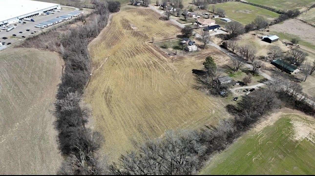 1.86 Acres of Residential Land for Sale in Covington, Tennessee