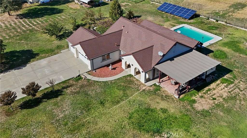 4.4 Acres of Residential Land with Home for Sale in Gerber, California