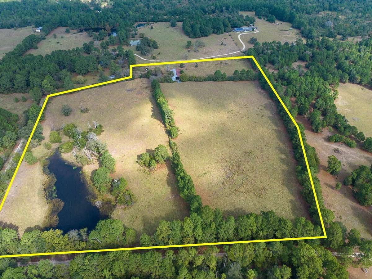 22.2 Acres of Agricultural Land for Sale in Bedias, Texas