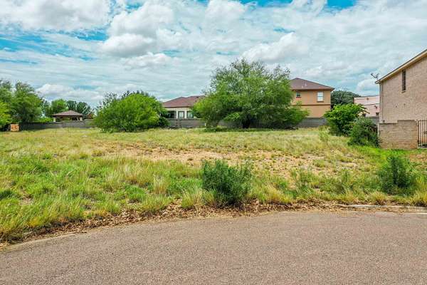 0.2 Acres of Residential Land for Sale in Laredo, Texas