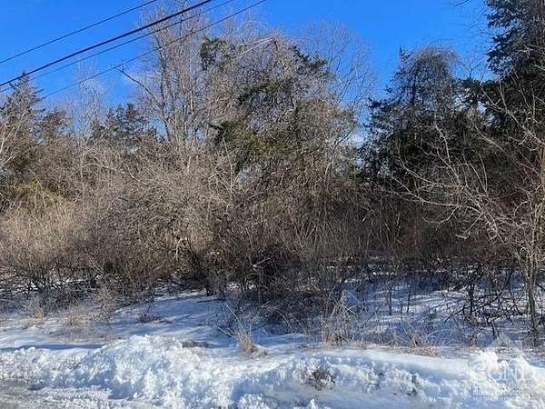 4 Acres of Land for Sale in Hudson, New York