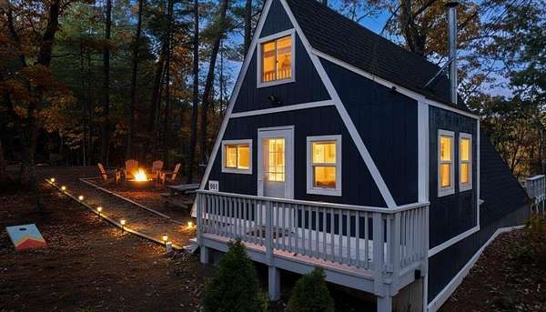 3 Acres of Improved Mixed-Use Land for Sale in Mount Jackson, Virginia