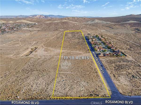 19.6 Acres of Land for Sale in Rosamond, California