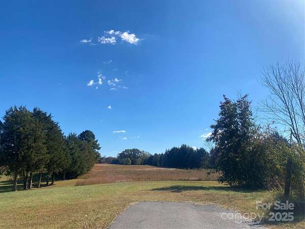 5 Acres of Land for Sale in Statesville, North Carolina