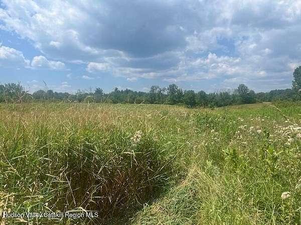 52.6 Acres of Land for Sale in Schodack Town, New York