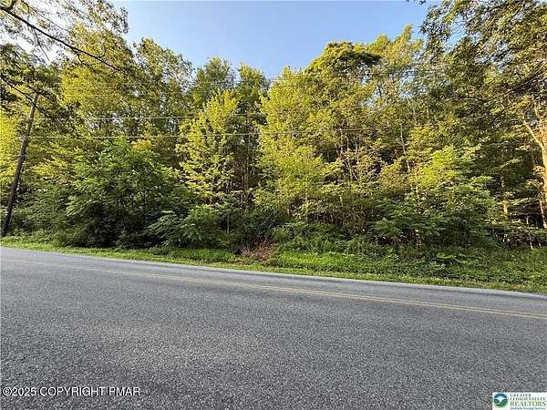 5 Acres of Residential Land for Sale in Lehighton, Pennsylvania