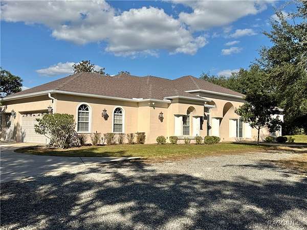 5.5 Acres of Land with Home for Sale in Beverly Hills, Florida