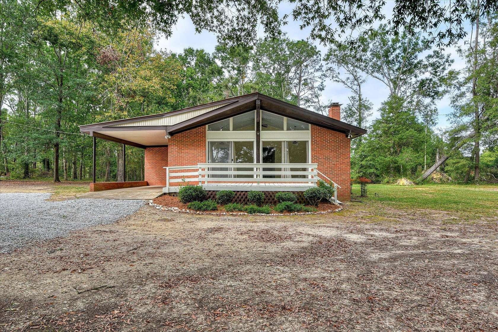 3.28 Acres of Residential Land with Home for Sale in Lincolnton, Georgia