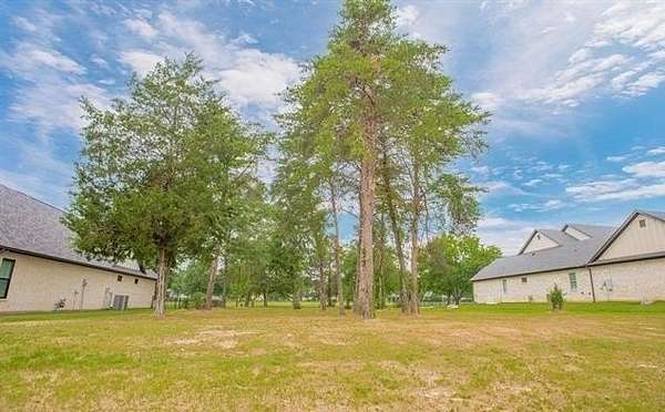 0.5 Acres of Residential Land for Sale in Hideaway, Texas