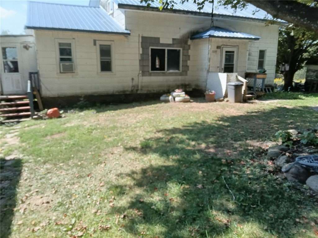 9.4 Acres of Residential Land with Home for Sale in Red Creek, New York