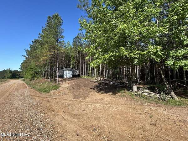 13.3 Acres of Recreational Land for Sale in Ethel, Mississippi