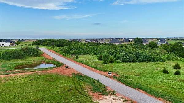 1.3 Acres of Residential Land for Sale in Guthrie, Oklahoma
