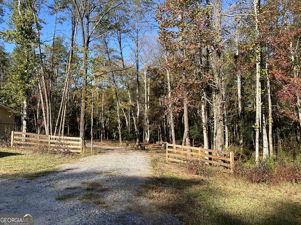 5 Acres of Residential Land for Sale in Clarkesville, Georgia