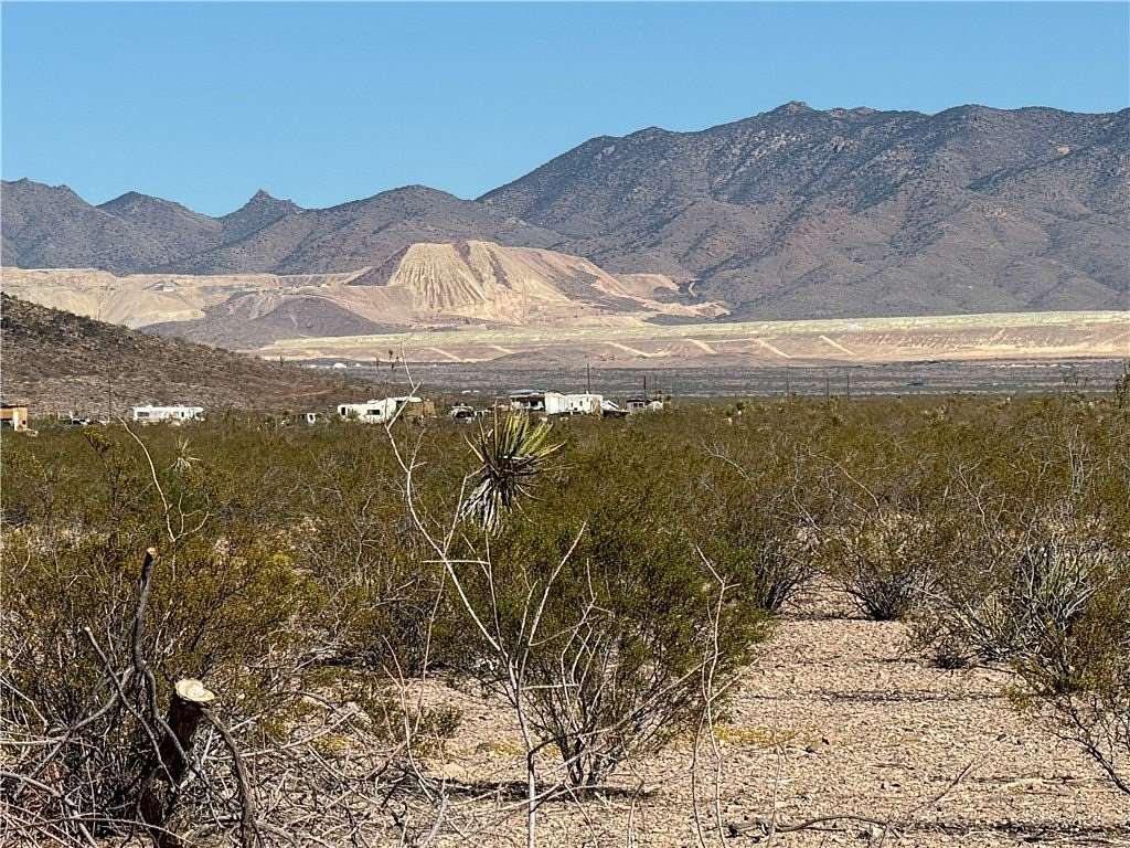 2.34 Acres of Land for Sale in Golden Valley, Arizona