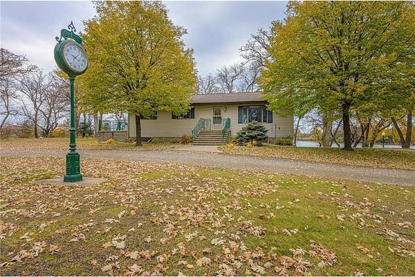 6.2 Acres of Residential Land with Home for Sale in Willmar, Minnesota