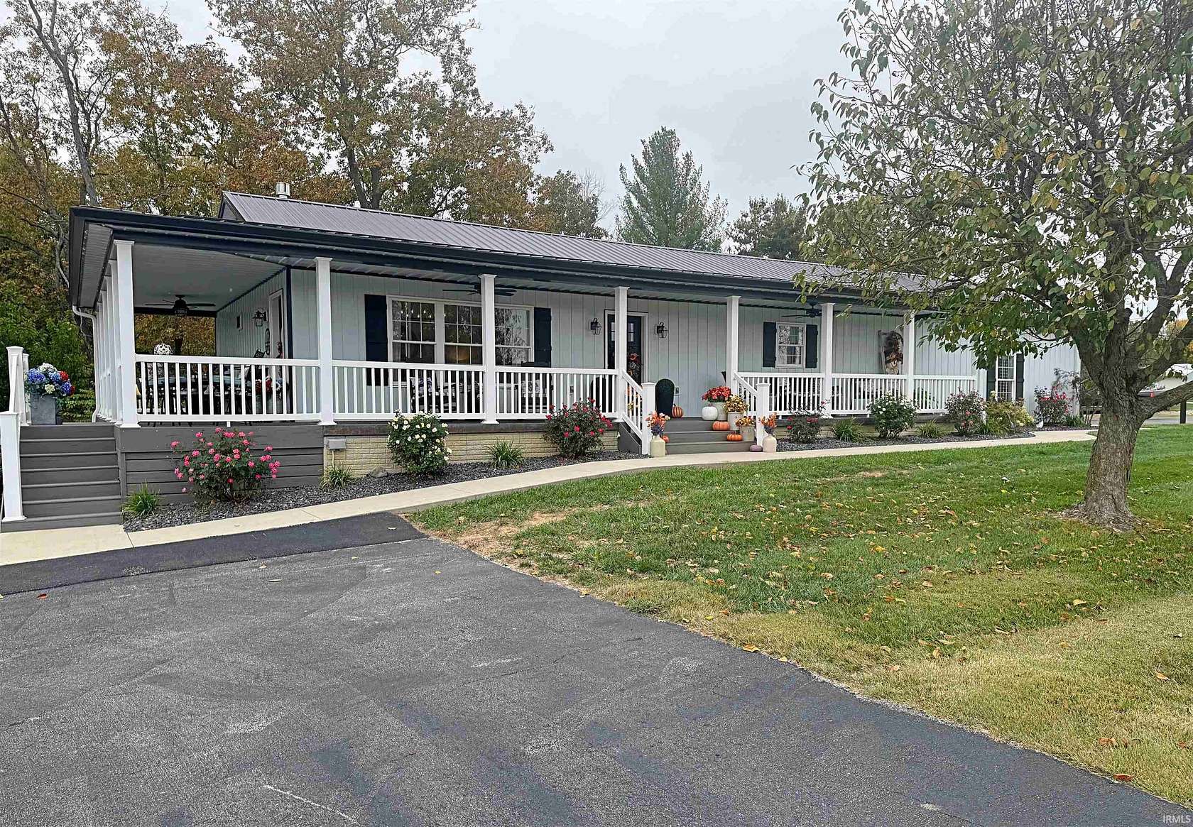 1.84 Acres of Residential Land with Home for Sale in Loogootee, Indiana