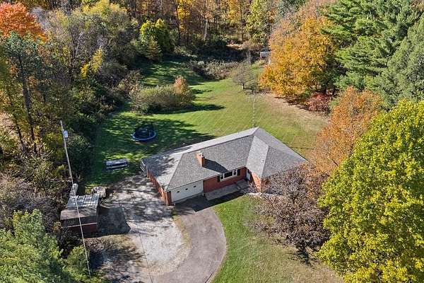 3.89 Acres of Residential Land with Home for Sale in Ontario, Ohio