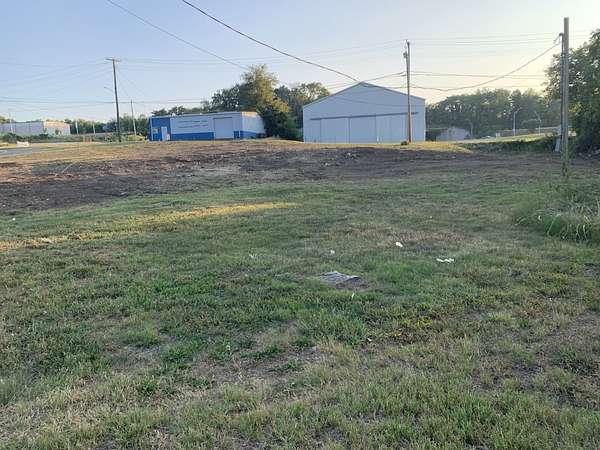 0.46 Acres of Commercial Land for Sale in Columbia, Tennessee
