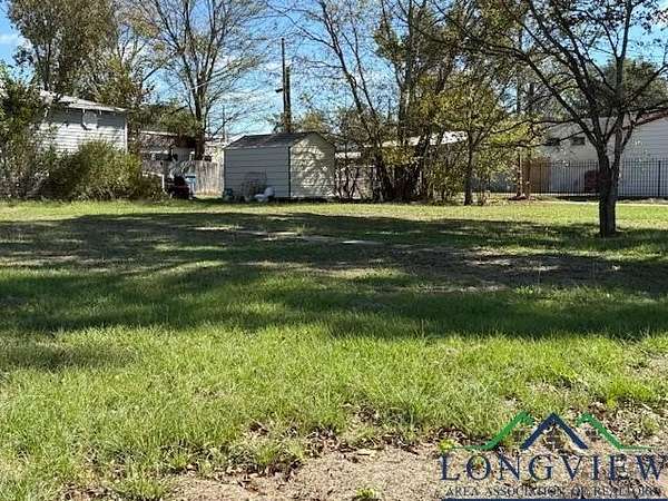 0.2 Acres of Commercial Land for Sale in Gladewater, Texas