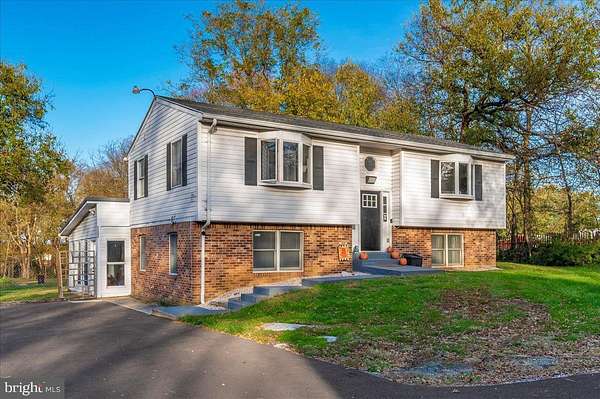 1.54 Acres of Residential Land with Home for Sale in Hagerstown, Maryland