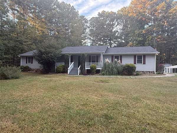 2 Acres of Residential Land with Home for Sale in Palmetto, Georgia
