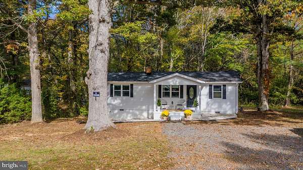 3 Acres of Residential Land with Home for Sale in Montross, Virginia