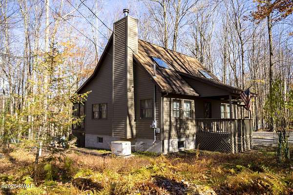 2.1 Acres of Residential Land with Home for Sale in Lake Ariel, Pennsylvania