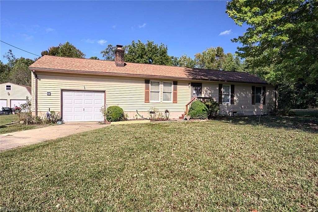 7.14 Acres of Land with Home for Sale in Gloucester, Virginia