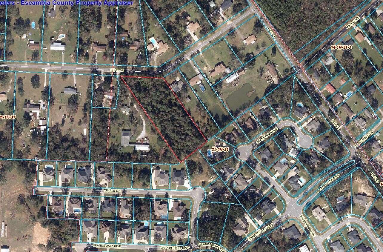 2.39 Acres of Residential Land for Sale in Cantonment, Florida