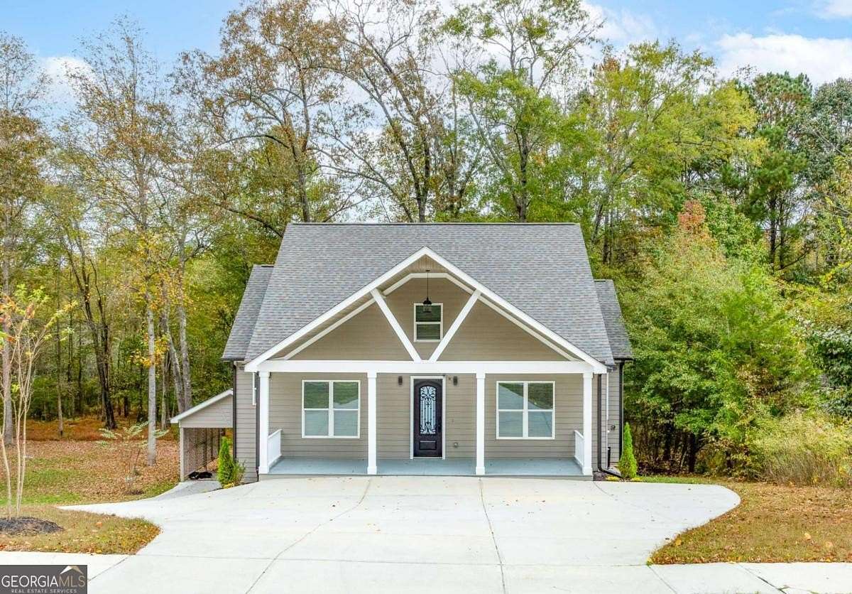 1.63 Acres of Residential Land with Home for Sale in Lawrenceville, Georgia