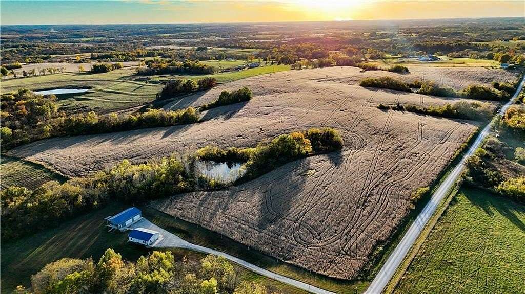 79.4 Acres of Agricultural Land for Sale in Gallatin, Missouri