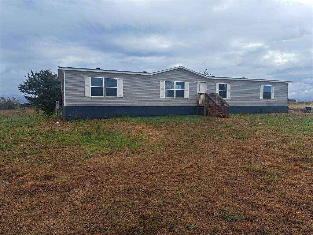 7.5 Acres of Residential Land with Home for Sale in Lexington, Oklahoma