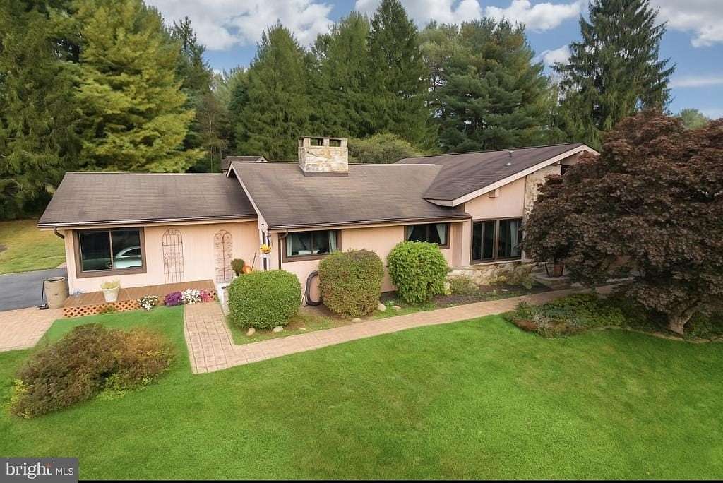 2.4 Acres of Residential Land with Home for Sale in Kennett Square, Pennsylvania