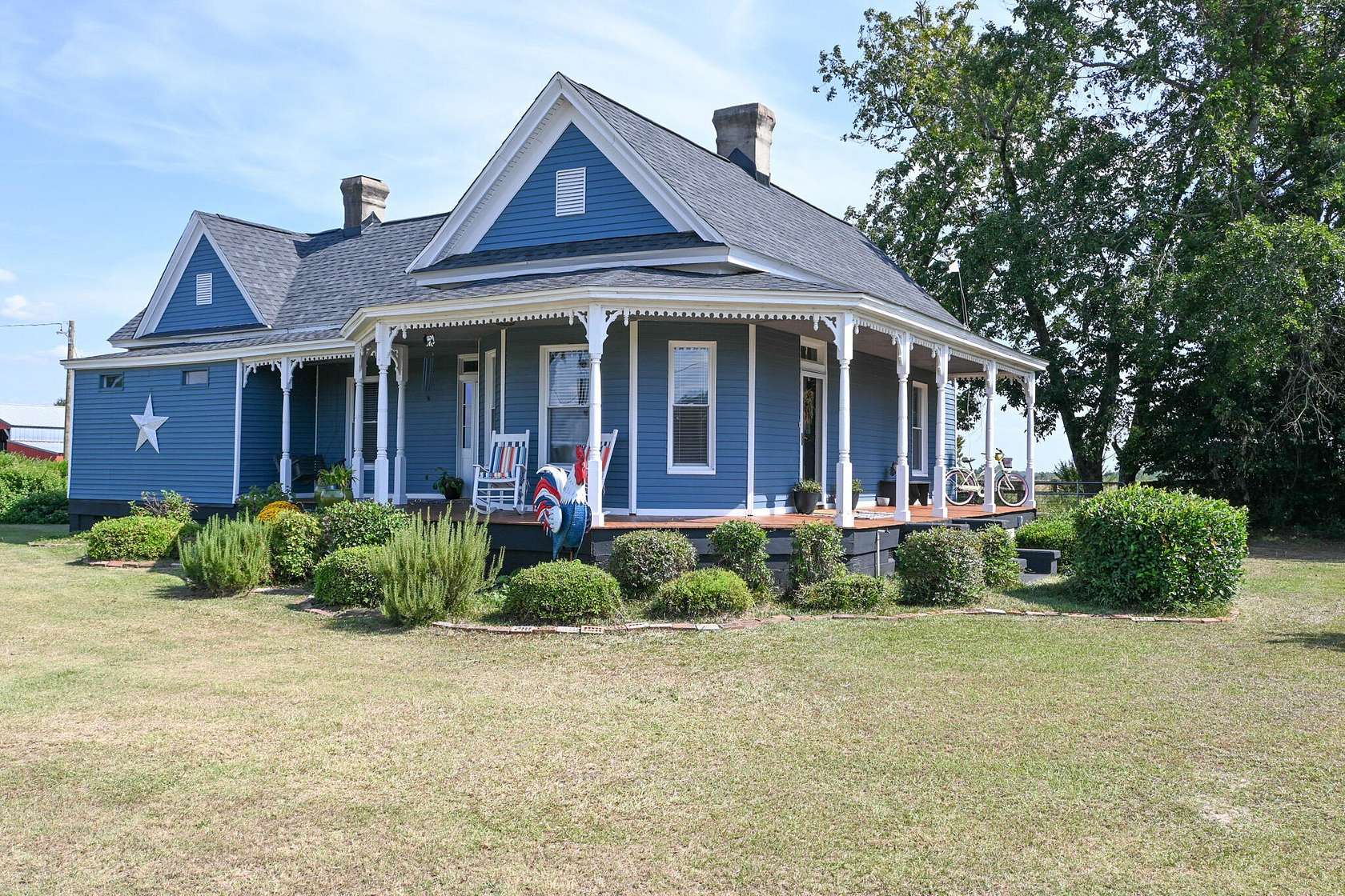 1.66 Acres of Residential Land with Home for Sale in Ridge Spring, South Carolina