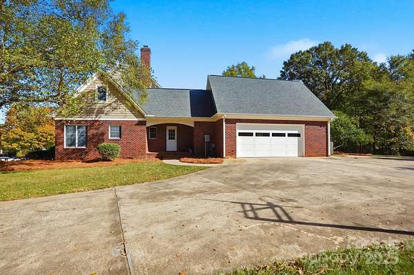 2.78 Acres of Residential Land with Home for Sale in Kannapolis, North Carolina