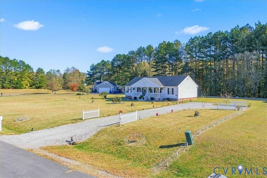 1.5 Acres of Residential Land with Home for Sale in Dinwiddie, Virginia