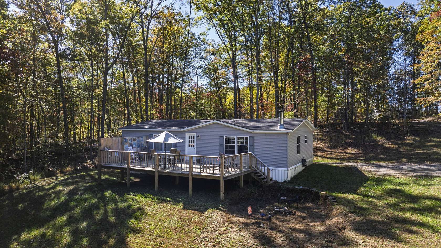 6 Acres of Residential Land with Home for Sale in Spring City, Tennessee