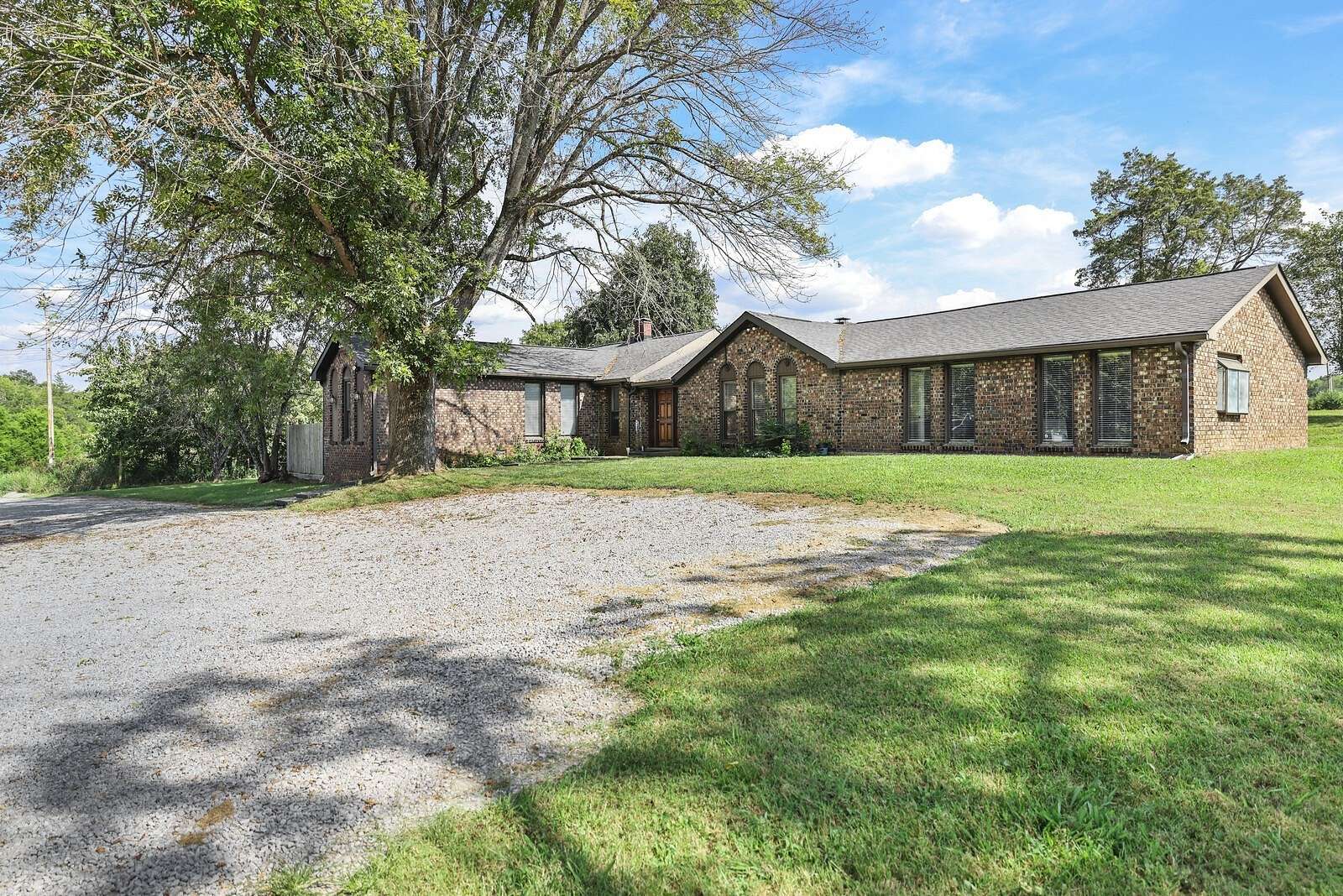 5.5 Acres of Land with Home for Sale in Mount Juliet, Tennessee