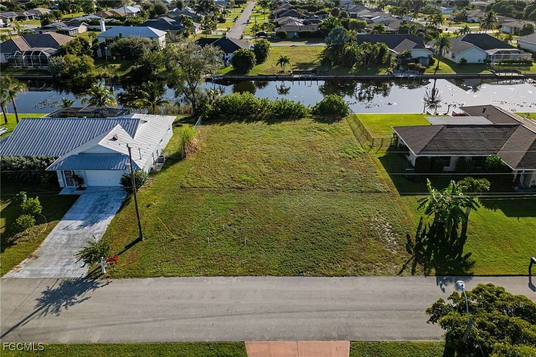 0.23 Acres of Residential Land for Sale in Cape Coral, Florida