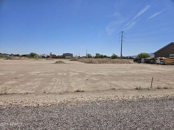 1 Acre of Residential Land for Sale in Buckeye, Arizona