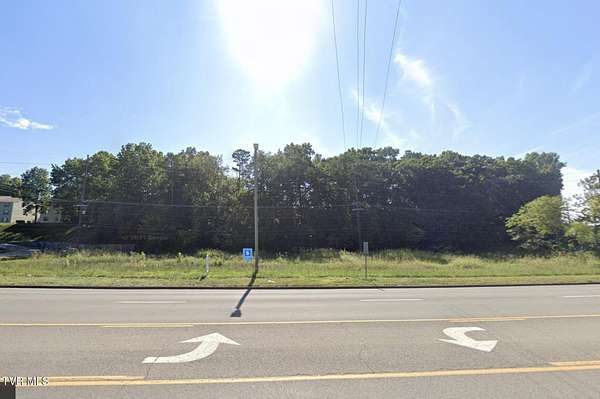 0.86 Acres of Commercial Land for Sale in Knoxville, Tennessee