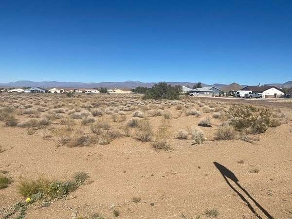 0.49 Acres of Residential Land for Sale in Kingman, Arizona