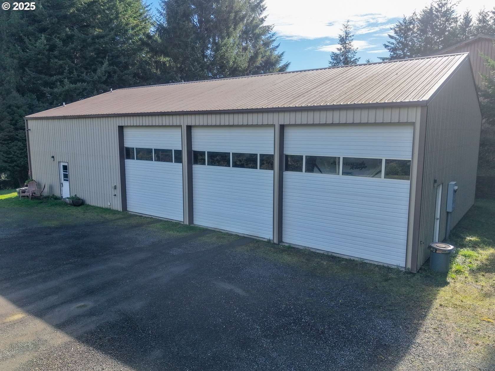 2.19 Acres of Residential Land with Home for Sale in Coos Bay, Oregon