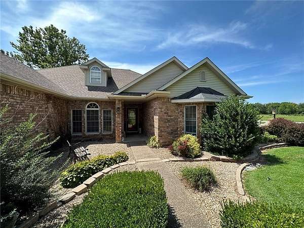 18 Acres of Land with Home for Lease in Cave Springs, Arkansas