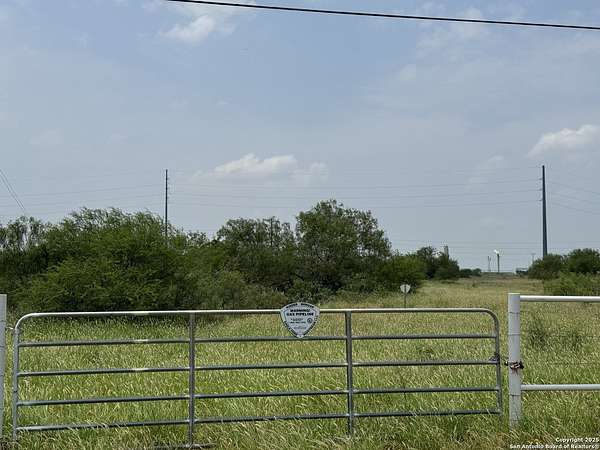 11.4 Acres of Land for Sale in Cotulla, Texas