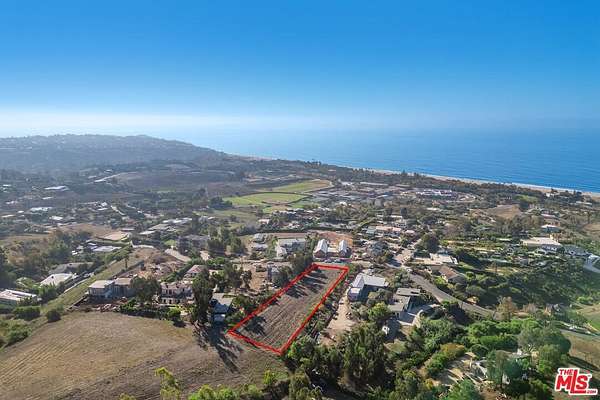 1 Acre of Residential Land for Sale in Malibu, California