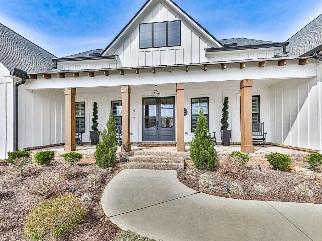 1.67 Acres of Residential Land with Home for Sale in Ball Ground, Georgia